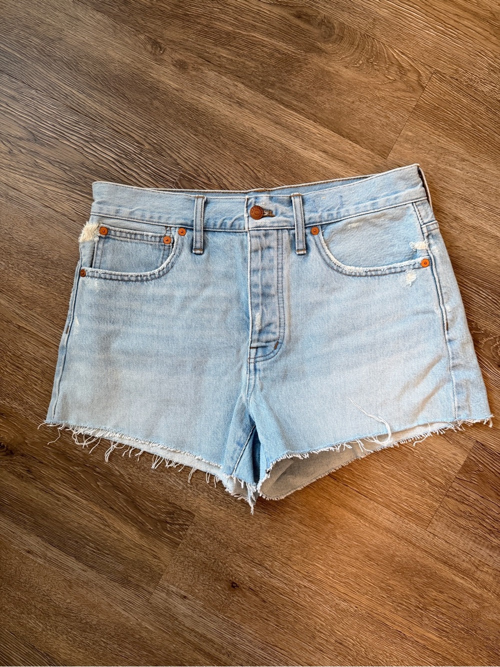 Madewell Light Wash Denim Frayed Hem Women’s Shorts Size 27